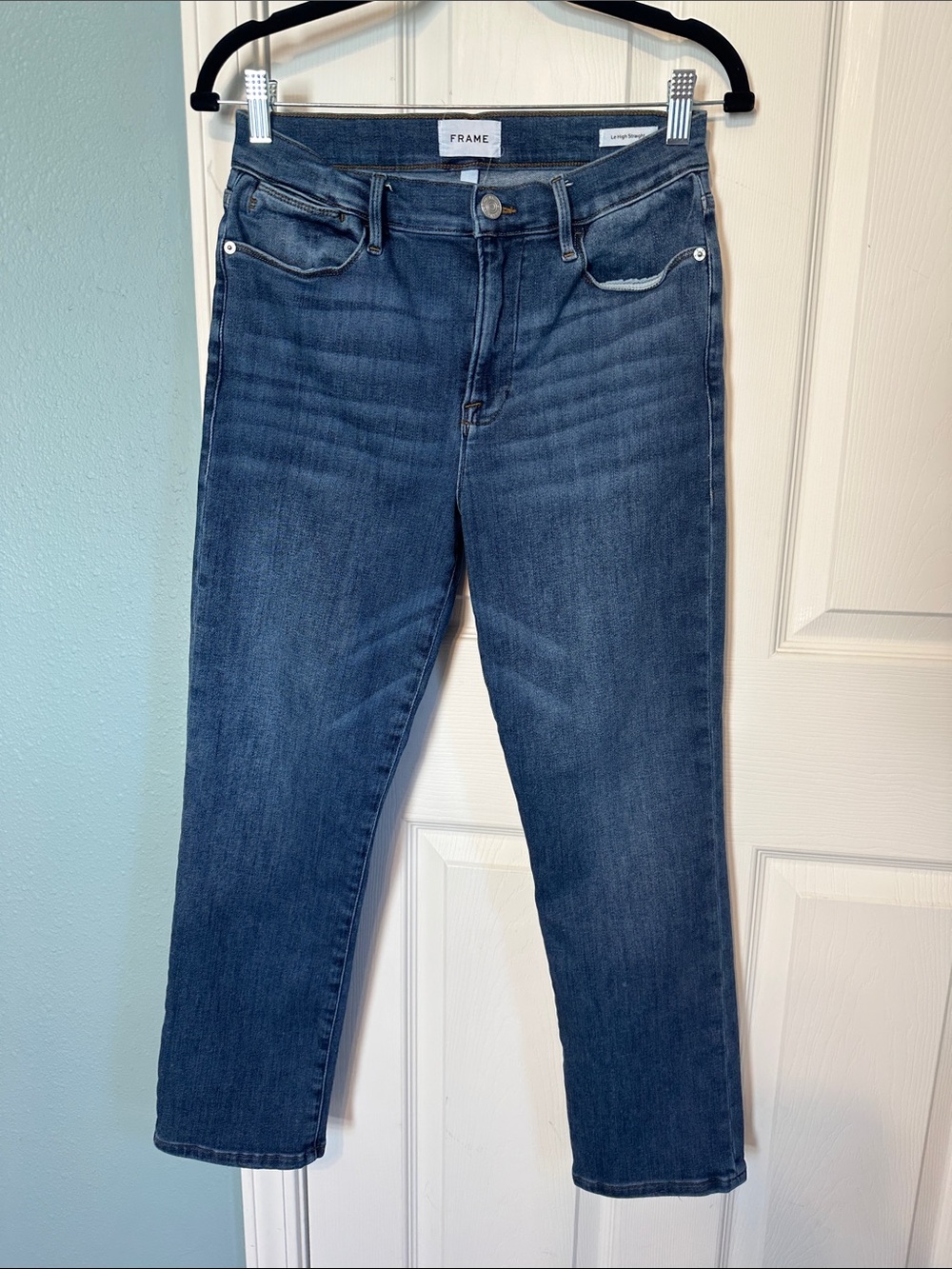 Frame Le High Straight Dark Blue Cropped High-Rise Slim Jeans